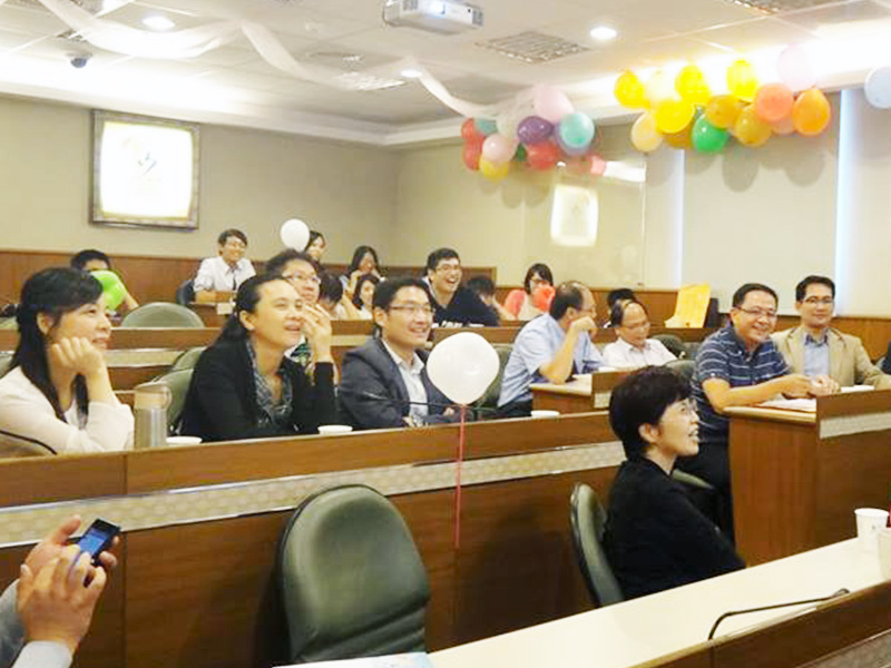 政治所103學年度所友回娘家