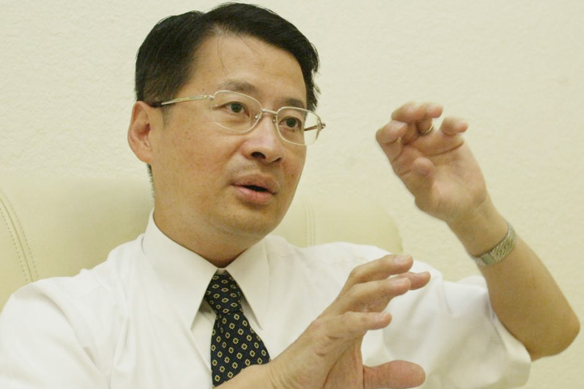 中研院院士吳玉山榮任本校榮譽講座教授