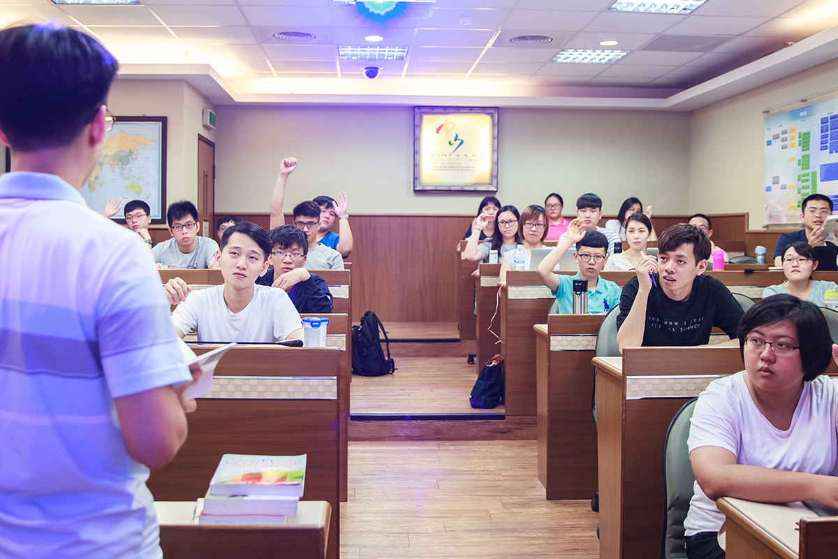 104學年度學術演講活動列表