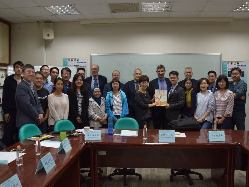 「兩岸事務訪問團」訪問本所