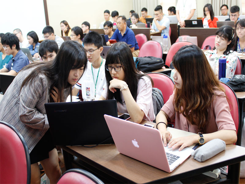 中山師大跨域合作厚數據探索工作坊