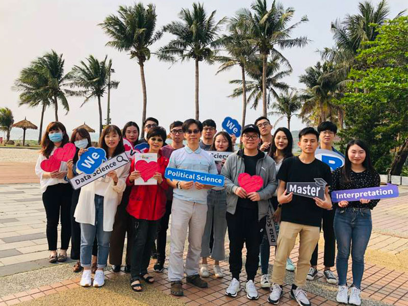 西灣下午茶：新生報到說明會