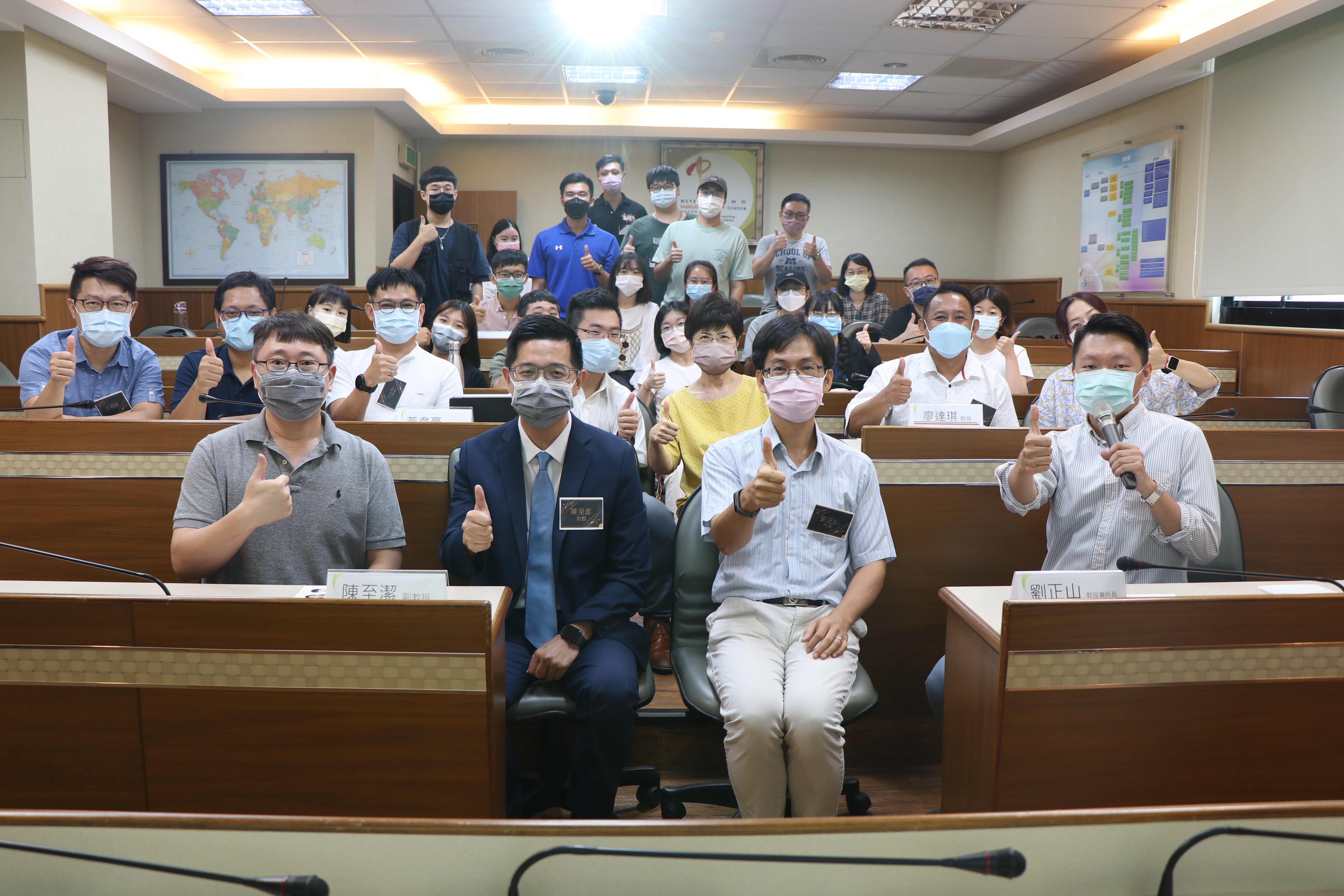 中山政研所111學年度博碩班迎新始業式